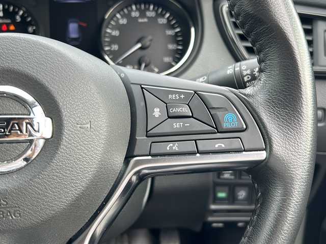 日産 エクストレイル 20Xi 石川県 2018(平30)年 1.9万km ブリリアントホワイトパール 9インチ純正SDナビ【CD/DVD/FM/AM/フルセグ/Bluetooth】/全方位カメラ/デジタルインナーミラー/前方ドライブレコーダー/ETC/４WD/寒冷地仕様/プロパイロット/パワーバックドア/レーダークルーズコントロール/前後コーナーセンサー/LEDヘッドライト/オートライト/横滑り防止/ダウンヒルアシストコントロール