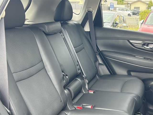 日産 エクストレイル 20Xi 石川県 2018(平30)年 1.9万km ブリリアントホワイトパール 9インチ純正SDナビ【CD/DVD/FM/AM/フルセグ/Bluetooth】/全方位カメラ/デジタルインナーミラー/前方ドライブレコーダー/ETC/４WD/寒冷地仕様/プロパイロット/パワーバックドア/レーダークルーズコントロール/前後コーナーセンサー/LEDヘッドライト/オートライト/横滑り防止/ダウンヒルアシストコントロール