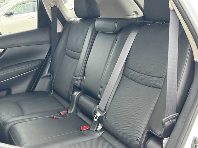 日産 エクストレイル 20Xi 石川県 2018(平30)年 1.9万km ブリリアントホワイトパール 9インチ純正SDナビ【CD/DVD/FM/AM/フルセグ/Bluetooth】/全方位カメラ/デジタルインナーミラー/前方ドライブレコーダー/ETC/４WD/寒冷地仕様/プロパイロット/パワーバックドア/レーダークルーズコントロール/前後コーナーセンサー/LEDヘッドライト/オートライト/横滑り防止/ダウンヒルアシストコントロール