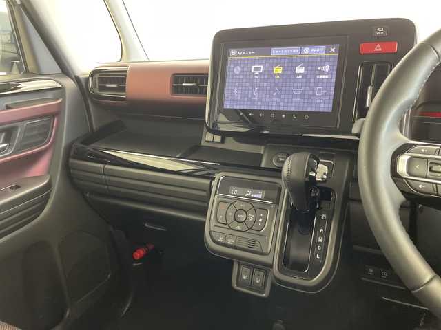 スズキ スペーシア カスタム HYBRID XS 新潟県 2024(令6)年 1.3万km ピュアホワイトパール/ブラック2トーン 4WD/純正メモリナビ/　フルセグTV/Bluetooth/CD/DVD/USB/レーダークルーズコントロール/全方位モニター/衝突被害軽減ブレーキ/レーンキープアシスト/前後コーナーセンサー/ハーフレザーシート/前席シートヒーター/両側パワースライドドア/前後ドライブレコーダー/ビルトインETC/アイドリングストップ/横滑り防止装置/オートマチックハイビーム/LEDヘッドライト/オートライト/ステアリングヒーター/シーケンシャルウインカー/ヘッドアップディスプレイ/社外AWセット冬タイヤ積込/レザーステアリング/ステアリングスイッチ/禁煙車