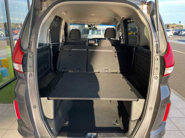 ホンダ フリード＋ ハイブリット G ホンダセンシング 愛知県 2016(平28)年 6.5万km モダンスティールM 衝突軽減システム/純正７型SDナビ/レーダークルーズコントロール/両側パワースライドドア/バックカメラ/LEDヘッドライト/ドライブレコーダー/ETC/ステアリングスイッチ/スマートキー/プッシュスタート/フルセグ/CD/DVD/Bluetooth