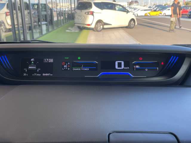 ホンダ フリード＋ ハイブリット G ホンダセンシング 愛知県 2016(平28)年 6.5万km モダンスティールM 衝突軽減システム/純正７型SDナビ/レーダークルーズコントロール/両側パワースライドドア/バックカメラ/LEDヘッドライト/ドライブレコーダー/ETC/ステアリングスイッチ/スマートキー/プッシュスタート/フルセグ/CD/DVD/Bluetooth