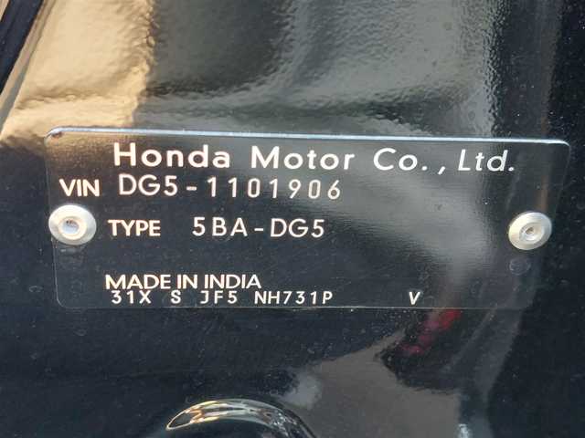 ホンダ ＷＲ－Ｖ Z+ ブラックスタイル 茨城県 2025(令7)年 0.2万km クリスタルブラックパール ホンダセンシング//衝突軽減ブレーキ（CMBS）//誤発進抑制機能//歩行者事故低減ステアリング//車線維持支援システム（LKAS）//追従機能付アダプティブ・クルーズ・コントロール（ACC）//標識認識機能/純正9インチナビ//AppleCarplay/フルセグTV/バックカメラ/ハーフレザーシート/ルーフレール/フロアマット