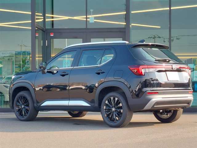 ホンダ ＷＲ－Ｖ Z+ ブラックスタイル 茨城県 2025(令7)年 0.2万km クリスタルブラックパール ホンダセンシング//衝突軽減ブレーキ（CMBS）//誤発進抑制機能//歩行者事故低減ステアリング//車線維持支援システム（LKAS）//追従機能付アダプティブ・クルーズ・コントロール（ACC）//標識認識機能/純正9インチナビ//AppleCarplay/フルセグTV/バックカメラ/ハーフレザーシート/ルーフレール/フロアマット