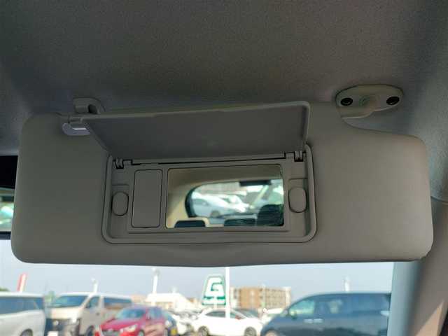 ホンダ ＷＲ－Ｖ Z+ ブラックスタイル 茨城県 2025(令7)年 0.2万km クリスタルブラックパール ホンダセンシング//衝突軽減ブレーキ（CMBS）//誤発進抑制機能//歩行者事故低減ステアリング//車線維持支援システム（LKAS）//追従機能付アダプティブ・クルーズ・コントロール（ACC）//標識認識機能/純正9インチナビ//AppleCarplay/フルセグTV/バックカメラ/ハーフレザーシート/ルーフレール/フロアマット