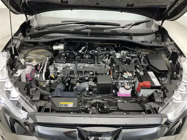 トヨタ カローラ クロス ハイブリッド Z 滋賀県 2024(令6)年 1.8万km アティチュードブラックマイカ モデリスタエアロ/パノラマルーフ/純正10.5インチナビ/・Bluetooth/USB/Miracast/フルセグ/パワーリアゲート/ハーフレザーシート/ブラインドスポットモニター/シートヒーター/バックカメラ/LEDヘッドライト/電子パーキング/前後ソナー/ステアリングリモコン/ルーフレール/純正１８AW/ビルトインETC/前後ドライブレコーダー
