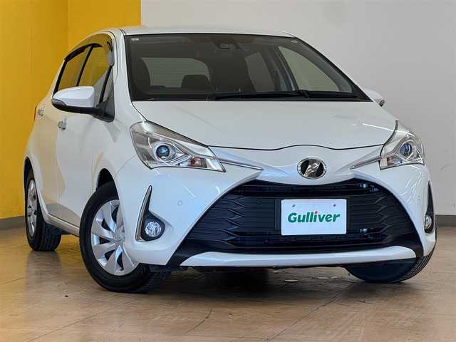 トヨタ ヴィッツ F セーフティーエディションⅢ 群馬県 2019(平31)年 3.9万km ホワイトパールクリスタルシャイン トヨタセーフティーセンス/・衝突軽減ブレーキ/・クリアランスソナー/・オートライト/・オートマチックハイビーム/・レーンキープアシスト/・横滑り防止/純正7インチワイドナビ/・AM/FM/ワンセグTV/CD/・Bluetooth/SD/ AUX/バックカメラ/LEDヘッドライト/フォグランプ/純正ETC/純正ドライブレコーダー/純正フロアマット/純正ドアバイザー/スマートキー/プッシュスタート