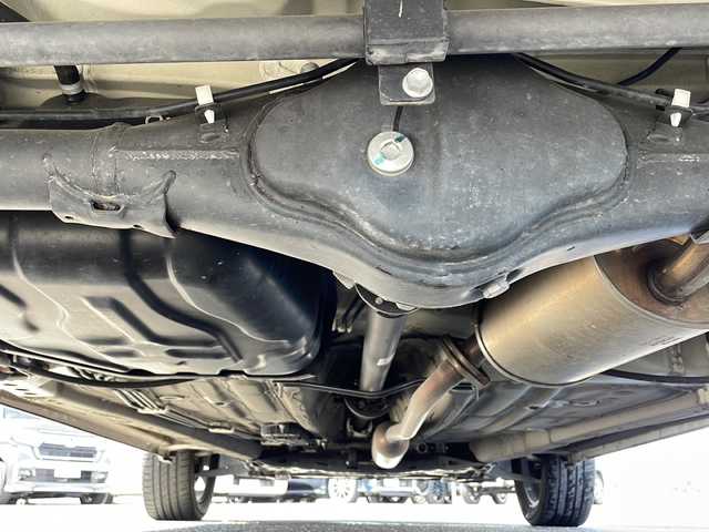 スズキ クロスビー HYBRID MZ 新潟県 2018(平30)年 8.2万km ミネラルグレーM 4WD/純正8インチナビ(AVIC-CLS900ZS2)/(AM/FM/CD/DVD/SD/Bluetooth)/フルセグTV/デュアルセンサーブレーキサポート/クルーズコントロール/バックカメラ/コーナーセンサー/ビルトインETC/パドルシフト/D/N席シートヒーター/純正アルミホイール/純正フロアマット/LEDヘッドライト/プッシュスタート/スマートキー/スペアキー×1/保証書