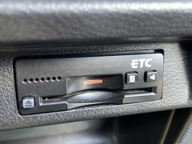 スズキ クロスビー HYBRID MZ 新潟県 2018(平30)年 8.2万km ミネラルグレーM 4WD/純正8インチナビ(AVIC-CLS900ZS2)/(AM/FM/CD/DVD/SD/Bluetooth)/フルセグTV/デュアルセンサーブレーキサポート/クルーズコントロール/バックカメラ/コーナーセンサー/ビルトインETC/パドルシフト/D/N席シートヒーター/純正アルミホイール/純正フロアマット/LEDヘッドライト/プッシュスタート/スマートキー/スペアキー×1/保証書