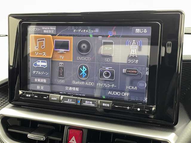 ダイハツ ロッキー プレミアム G HEV 熊本県 2021(令3)年 5.2万km ブラックマイカメタリック/シャイニングホワイトパール 禁煙車/アルパイン9インチナビ（ＣＤ・ＤＶＤ・フルセグ・ＢＴ・ＳＤ・ＨＤＭＩ・ＵＳＢ）/バックカメラ　/純正前後ドライブレコーダー　/ビルトインＥＴＣ２．０　/前後クリアランスソナー　/前席シートヒーター　/スマートアシスト/・衝突回避支援ブレーキ/・衝突警報機能/・車線逸脱抑制機能/・車線逸脱警報機能/・ふらつき警報機能/・路側逸脱警報機能/・ふらつき警報機能/・先行車発進お知らせ機能/・標識認識システム/・レーダークルーズコントロール/横滑り防止/100V充電/純正フロアマット/純正17インチAW/オートライト/オートマチックハイビーム/フォグランプ/スマートキー/プッシュスタート