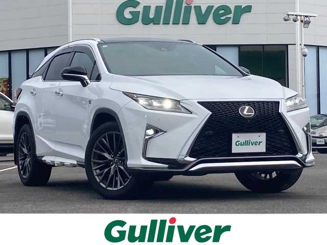 レクサス ＲＸ 200t Fスポーツ 佐賀県 2015(平27)年 9.6万km ホワイトノーヴァガラスフレーク サンルーフ/純正ナビ/パノラマミックビューモニター/プリクラッシュセーフティ/レーンディパーチャーアラート/オートハイビーム/アダプティブクルーズコントロール/クリアランスソナー/ブラインドスポットモニター/リアクロストラフィックアラート/ヘッドアップディスプレイ/電動パーキングブレーキ/オートブレーキホールド/赤革シート/シートヒーター/エアシート/メモリパワーシート/ステアリングヒーター/ステアリングリモコン/パワーバックドア/ドライブレコーダー/ビルトインETC2.0/プッシュスタート/スマートキー/3眼LEDヘッドライト/フォグライト/純正アルミホイール