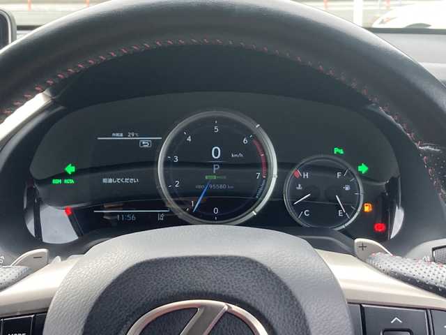 レクサス ＲＸ 200t Fスポーツ 佐賀県 2015(平27)年 9.6万km ホワイトノーヴァガラスフレーク サンルーフ/純正ナビ/パノラマミックビューモニター/プリクラッシュセーフティ/レーンディパーチャーアラート/オートハイビーム/アダプティブクルーズコントロール/クリアランスソナー/ブラインドスポットモニター/リアクロストラフィックアラート/ヘッドアップディスプレイ/電動パーキングブレーキ/オートブレーキホールド/赤革シート/シートヒーター/エアシート/メモリパワーシート/ステアリングヒーター/ステアリングリモコン/パワーバックドア/ドライブレコーダー/ビルトインETC2.0/プッシュスタート/スマートキー/3眼LEDヘッドライト/フォグライト/純正アルミホイール