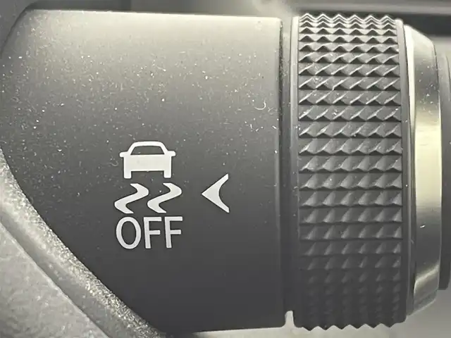 レクサス ＵＸ 250h Fスポーツ 群馬県 2019(平31)年 5.3万km ホワイトノーヴァガラスフレーク 禁煙車　純正ナビ　Bluetooth　フルセグ　バックカメラ　シートヒーター　衝突軽減システム　レクサスセーフティ　パワーバックドア　パワーシート　ドライブレコーダー　ETC　オートマチックハイビーム