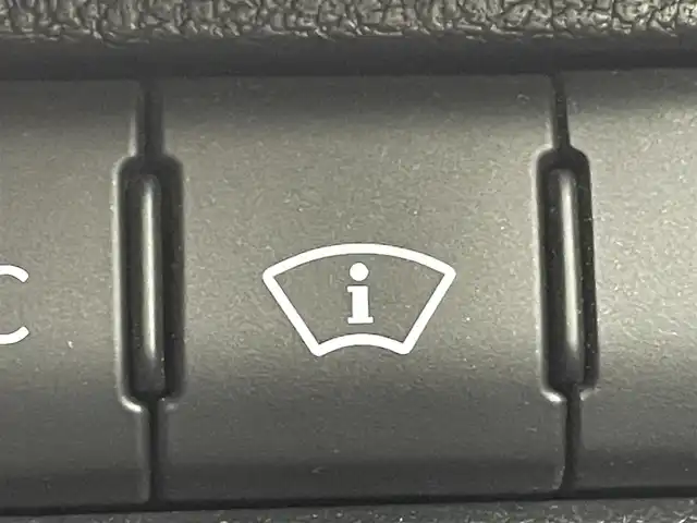 レクサス ＵＸ 250h Fスポーツ 群馬県 2019(平31)年 5.3万km ホワイトノーヴァガラスフレーク 禁煙車　純正ナビ　Bluetooth　フルセグ　バックカメラ　シートヒーター　衝突軽減システム　レクサスセーフティ　パワーバックドア　パワーシート　ドライブレコーダー　ETC　オートマチックハイビーム