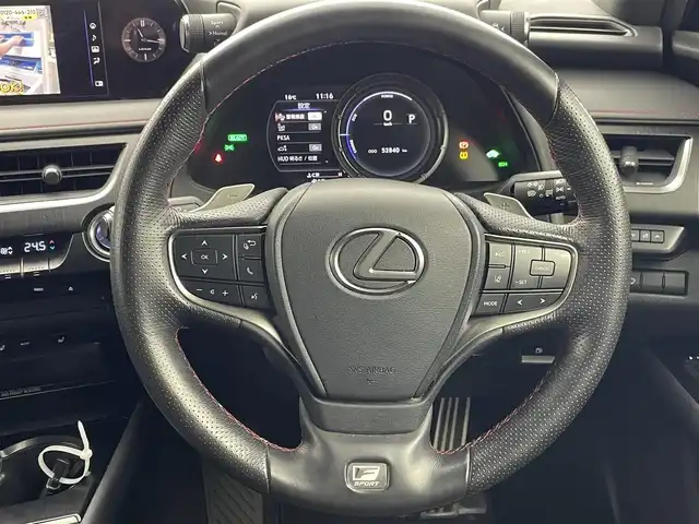 レクサス ＵＸ 250h Fスポーツ 群馬県 2019(平31)年 5.3万km ホワイトノーヴァガラスフレーク 禁煙車　純正ナビ　Bluetooth　フルセグ　バックカメラ　シートヒーター　衝突軽減システム　レクサスセーフティ　パワーバックドア　パワーシート　ドライブレコーダー　ETC　オートマチックハイビーム