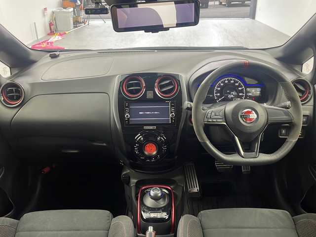 日産 ノート e－パワー ニスモ 大阪府 2017(平29)年 6.2万km スーパーブラック 純正ナビ/nismo専用シート/nismo16インチアルミホイール/nismoエアロ/e-power/アラウンドビューモニター/デジタルインナーミラー/エマージェンシーブレーキ/車線逸脱防止/LEDヘッドライト/保証書/点検記録簿