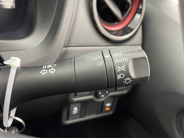 日産 ノート e－パワー ニスモ 大阪府 2017(平29)年 6.2万km スーパーブラック 純正ナビ/nismo専用シート/nismo16インチアルミホイール/nismoエアロ/e-power/アラウンドビューモニター/デジタルインナーミラー/エマージェンシーブレーキ/車線逸脱防止/LEDヘッドライト/保証書/点検記録簿