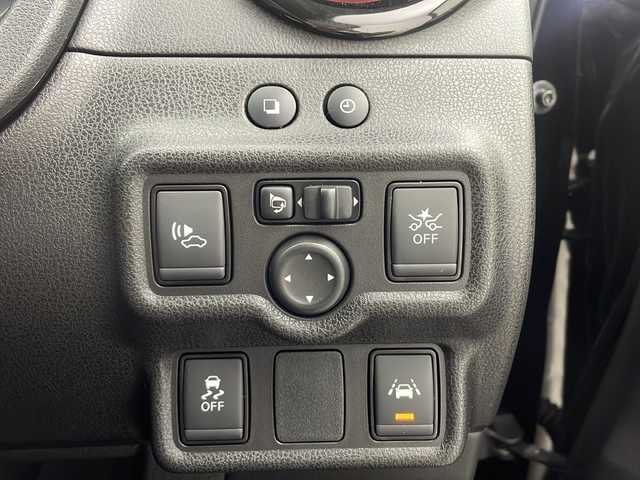 日産 ノート e－パワー ニスモ 大阪府 2017(平29)年 6.2万km スーパーブラック 純正ナビ/nismo専用シート/nismo16インチアルミホイール/nismoエアロ/e-power/アラウンドビューモニター/デジタルインナーミラー/エマージェンシーブレーキ/車線逸脱防止/LEDヘッドライト/保証書/点検記録簿