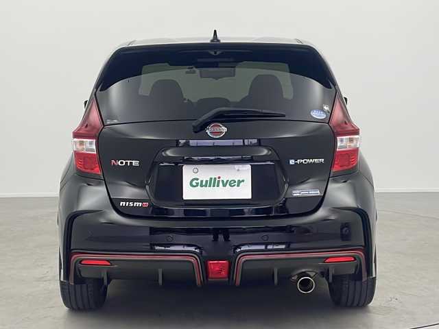日産 ノート e－パワー ニスモ 大阪府 2017(平29)年 6.2万km スーパーブラック 純正ナビ/nismo専用シート/nismo16インチアルミホイール/nismoエアロ/e-power/アラウンドビューモニター/デジタルインナーミラー/エマージェンシーブレーキ/車線逸脱防止/LEDヘッドライト/保証書/点検記録簿