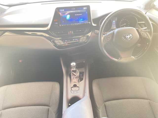 トヨタ Ｃ－ＨＲ S－T LEDパッケージ 埼玉県 2019(令1)年 3.3万km ネビュラブルーM トヨタセーフティーセンス /9インチメモリナビ/　　CD/DVD/BT/フルセグ/バックカメラ /レーダークルーズコントロール /LEDオートライト /純正17インチアルミホイール /ステアリングスイッチ /電子パーキング /ETC2.0 /禁煙