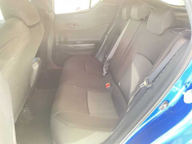 トヨタ Ｃ－ＨＲ S－T LEDパッケージ 埼玉県 2019(令1)年 3.3万km ネビュラブルーM トヨタセーフティーセンス /9インチメモリナビ/　　CD/DVD/BT/フルセグ/バックカメラ /レーダークルーズコントロール /LEDオートライト /純正17インチアルミホイール /ステアリングスイッチ /電子パーキング /ETC2.0 /禁煙