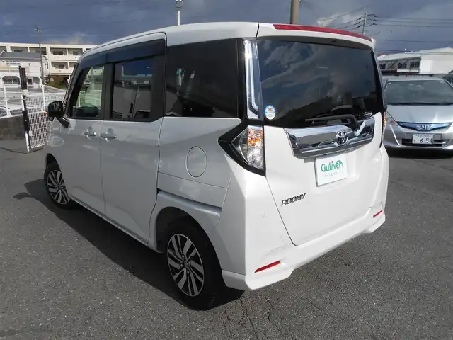 トヨタ ルーミー カスタムG 福岡県 2021(令3)年 0.4万km パールホワイトⅢ 　ルーミー・カスタムG　/ワンオーナー/登録時走行距離（3452キロ）/新車時保証書・取扱説明書/純正9インチディスプレイオーディオ/フルセグTV（TVキャンセラー付）/バックガイドモニター/社外ドライブレコーダー（DC-DR501)/社外ETC/スマートキー×2/レーダークルーズコントロール「/オートLEDヘッドライト/オート電格ドアミラー/電子式パーキングブレーキ/両側パワースライドD/純正アルミホイール14