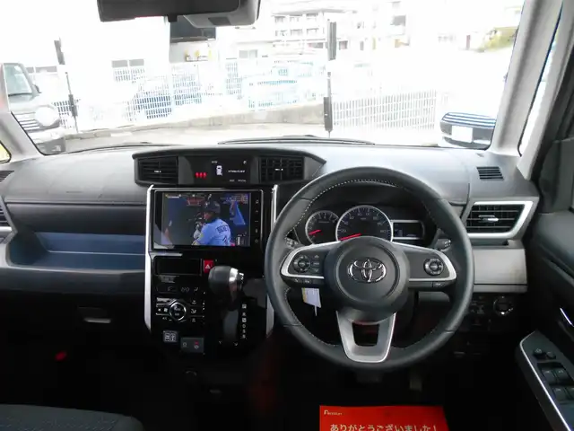 トヨタ ルーミー カスタムG 福岡県 2021(令3)年 0.4万km パールホワイトⅢ 　ルーミー・カスタムG　/ワンオーナー/登録時走行距離（3452キロ）/新車時保証書・取扱説明書/純正9インチディスプレイオーディオ/フルセグTV（TVキャンセラー付）/バックガイドモニター/社外ドライブレコーダー（DC-DR501)/社外ETC/スマートキー×2/レーダークルーズコントロール「/オートLEDヘッドライト/オート電格ドアミラー/電子式パーキングブレーキ/両側パワースライドD/純正アルミホイール14