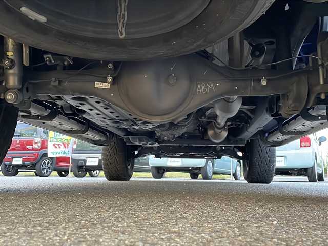 トヨタ ハイラックス Z 兵庫県 2018(平30)年 6万km ネビュラブルーM 純正ディーラーオプションナビ/・BT/・フルセグTV/プリクラッシュ/レーンアシスト/バックカメラ/ドラレコ/ダウンヒルアシストコントロール/センターデフロック/カーテンエアバック/純正フロアマット/ETC/４WD/LEDヘッドライト