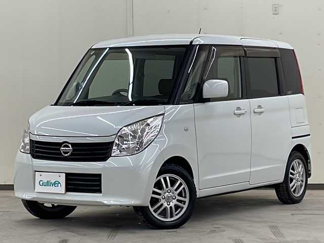 日産 ルークス X 道央・札幌 2012(平24)年 7.2万km パール /4WD//純正フルセグナビ/（CD/DVD/FM/AM/BT/USB/SD）//ミュージックサーバー//片側パワースライドドア//D席シートヒーター//ドアバイザー//純正14インチAW