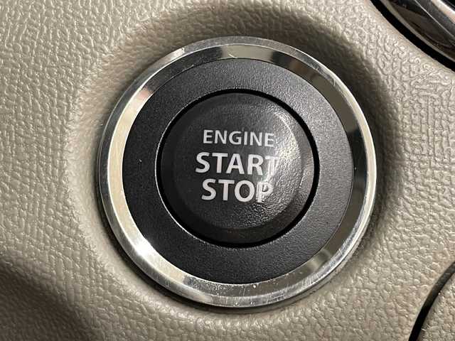 日産 ルークス X 道央・札幌 2012(平24)年 7.2万km パール /4WD//純正フルセグナビ/（CD/DVD/FM/AM/BT/USB/SD）//ミュージックサーバー//片側パワースライドドア//D席シートヒーター//ドアバイザー//純正14インチAW