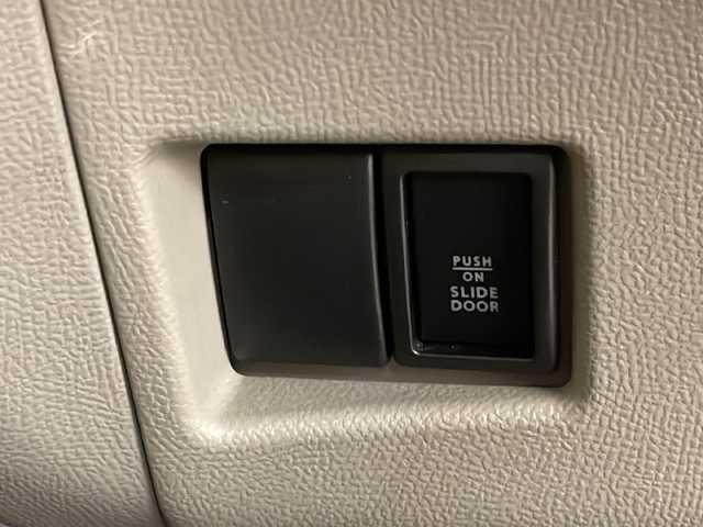 日産 ルークス X 道央・札幌 2012(平24)年 7.2万km パール /4WD//純正フルセグナビ/（CD/DVD/FM/AM/BT/USB/SD）//ミュージックサーバー//片側パワースライドドア//D席シートヒーター//ドアバイザー//純正14インチAW