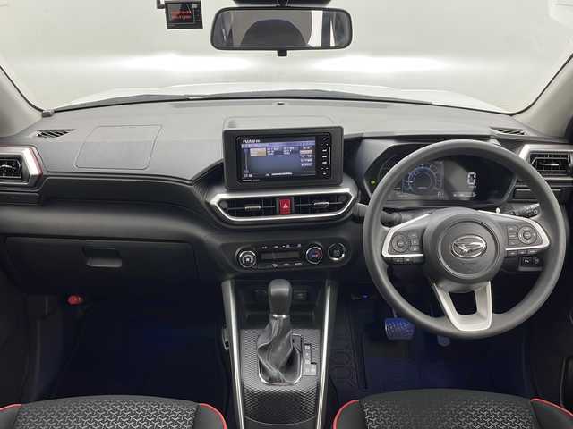 ダイハツ ロッキー G 秋田県 2020(令2)年 5.2万km シャイニングホワイトパール 4WD/社外SDナビ　/フルセグTV/AM/FM/CD/DVD/Bluetooth/バックカメラ　/スマートアシスト　/レーダークルーズコントロール　/レーンキープアシスト　/ブラインドスポットモニター/先行者発進告知/横滑り防止装置/アイドリングストップ/クリアランスソナー/寒冷地仕様　/ワイパーデアイサー　/前席シートヒーター　/ETC/前方ドライブレコーダー/LEDヘッドライト/シーケンシャルウィンカー/オートマチックハイビーム/純正ドアバイザー/純正アルミホイール