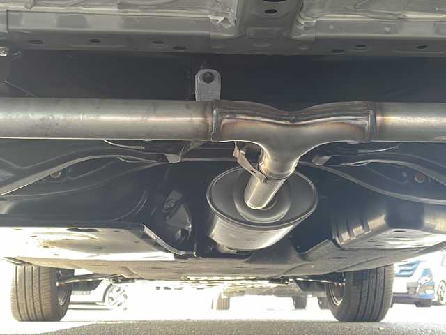 ホンダ ＺＲ－Ｖ ハイブリッド e:HEV Z 京都府 2024(令6)年 0.4万km クリスタルブラックパール 純正メモリナビ　パノラミックビューモニター　ＢＯＳＥサウンド　ホンダセンシング　アダプティブクルーズコントロール　ブラインドスポットモニター　シートヒーター　ステアリングヒーター　ビルトインＥＴＣ