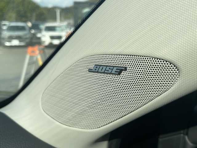 ホンダ ＺＲ－Ｖ ハイブリッド e:HEV Z 京都府 2024(令6)年 0.4万km クリスタルブラックパール 純正メモリナビ　パノラミックビューモニター　ＢＯＳＥサウンド　ホンダセンシング　アダプティブクルーズコントロール　ブラインドスポットモニター　シートヒーター　ステアリングヒーター　ビルトインＥＴＣ