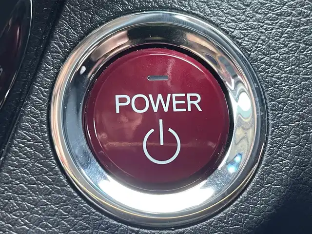 ホンダ ヴェゼル ハイブリッド Z 滋賀県 2015(平27)年 4万km プレミアムディープロッソパール 純正メモリナビ/・フルセグTV/FM/AM/SD/・CD/DVD/Bluetooth/バックカメラ/クルーズコントロール/シティブレーキアクティブシステム/・衝突回避・軽減ブレーキ/・誤発進抑制機能/オートブレーキホールド/純正ドライブレコーダー/ETC/ハーフレザーシート/前席シートヒーター/革巻きステアリング/パドルシフト/防眩インナーミラー/アイドリングストップ/純正LEDヘッドライト/オートライト/フォグランプ/電格ウィンカーミラー/ルーフレール/プッシュスタート/スマートキー×２/ドアバイザー/純正フロアマット