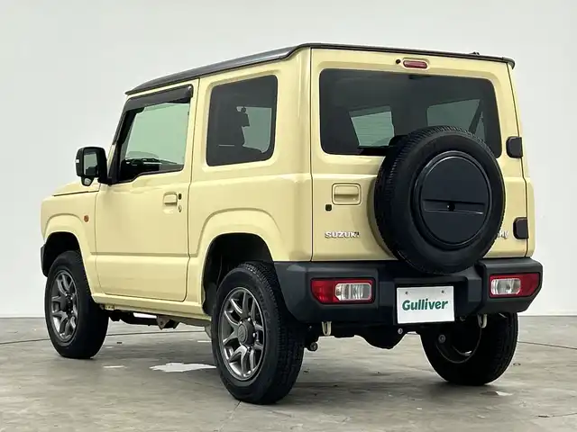 スズキ ジムニー XC 三重県 2018(平30)年 1万km シフォンアイボリーメタリックブラック2トーンルーフ /禁煙車//純正メモリーナビ//バックカメラ//衝突軽減ブレーキ //レーンキープアシスト //クルーズコントロール //革巻きステアリング//ステアリングスイッチ//4WD //ターボ //純正ビルトインETC //DN席シートヒーター //純正前後ドライブレコーダー //オートハイビーム //LED //フォグ