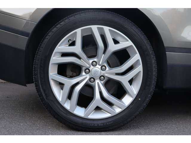 ランドローバー レンジローバーヴェラール HSE 380PS 大分県 2019(令1)年 5.3万km グレー アダプティブクルーズコントロール/ブラインドスポットモニター/ＭＥＲＩＤＩＡＮサウンド/純正ナビ/ＣａｒＰｌａｙ/Bluetooth/地デジ/３６０°カメラ/シートヒーター/エアシート/パワーシート/ＬＥＤヘッドライト/オートハイビーム/パドルシフト/純正２１インチＡＷ/ＥＴＣ