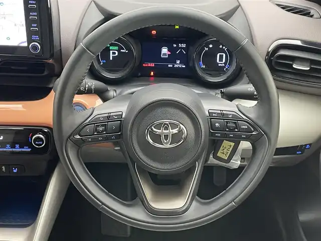 トヨタ ヤリス ハイブリッド Z 愛知県 2021(令3)年 2.5万km ブラック/コーラルクリスタルシャイン 純正８型ＤＡナビ　バックカメラ　シートヒーター　前後ドラレコ　ＥＴＣ２．０　ＨＵＤ　ＡＣ１００Ｖ　ＤＯＰ１６インチアルミ　セーフティセンス　衝突軽減　追従クルコン　コーナーセンサー　ＬＥＤライト　禁煙