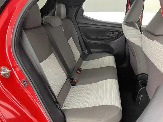 トヨタ ヤリス ハイブリッド Z 愛知県 2021(令3)年 2.5万km ブラック/コーラルクリスタルシャイン 純正８型ＤＡナビ　バックカメラ　シートヒーター　前後ドラレコ　ＥＴＣ２．０　ＨＵＤ　ＡＣ１００Ｖ　ＤＯＰ１６インチアルミ　セーフティセンス　衝突軽減　追従クルコン　コーナーセンサー　ＬＥＤライト　禁煙