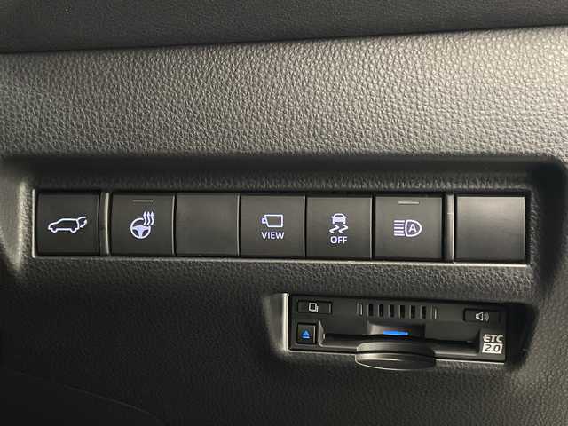 トヨタ ハリアー ハイブリッド Z レザーパッケージ 宮崎県 2021(令3)年 4万km ホワイトパールクリスタルシャイン モデリスタエアロ/純正ナビ・Bluetooth・FM/AM/パノラマミックビューモニター　/デジタルインナーミラー　/パワーバックドア　/ブラックレザーシート/Ｄ／Ｎ席シートヒーター・シートエアー/Ｄ／Ｎ席パワーシート　/ハンドルヒーター　/クルーズコントロール/オートライト/オートハイビーム/ビルトイン2.0ETC/エマージェンシーボタン/スマートキー/横滑り防止機能/ハンドルリモコン