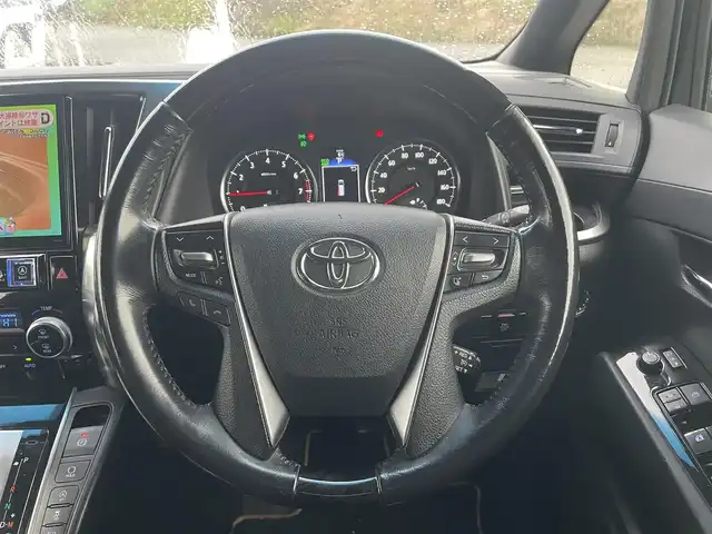 トヨタ ヴェルファイア 2.5Z Aエディデョン ゴールデンアイズ 富山県 2017(平29)年 12.6万km ブラック ４WD/ワンオーナー/ALPINE11インチナビ/フルセグＴＶ/Bluetooth/ＤＶＤ再生/ALPINEフリップダウンモニター/両側パワースライドドア/クルーズコントロール/スマートキー（スペアキー有）/ハーフレザーシート/パワーバックドア/LEDオートライト/フォグライト