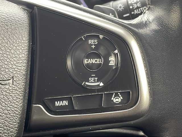 ホンダ シビック ハッチバック 茨城県 2021(令3)年 2.3万km プラチナホワイトパール 純正ナビ/・Bluetooth接続/・バックカメラ/・フルセグテレビ/ETC/ドライブレコーダー/LEDヘッドライト/パワーシート/パドルシフト/フロントフォグ/アイドリングストップ/クルーズコントロール/オートライト/ABS/横滑り防止装置/レーンアシストキープ/盗難防止装置/カーテンエアバッグ