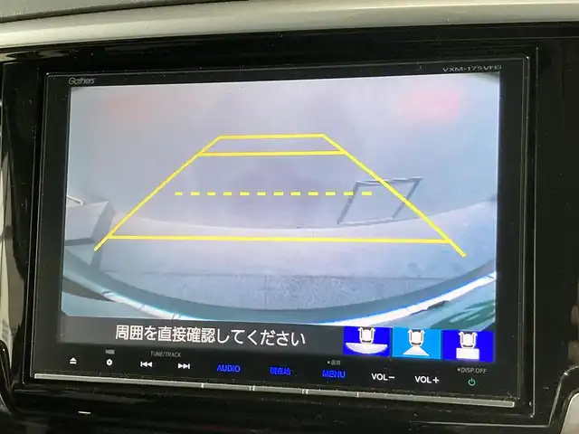 車両画像8