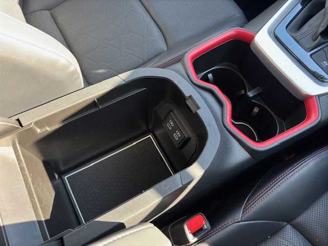 トヨタ ＲＡＶ４ HV アドベンチャー オフロードPKGⅡ 大分県 2023(令5)年 1.7万km スーパーホワイトⅡ ４WD/純正ディスプレイオーディオ/BluetoothAudio/ステアリングスイッチ/バックカメラ/純正18インチアルミホイール/ブラインドスポットモニター/オートマチックハイビーム/前後ドライブレコーダー/パワーバックドア/AAC/ヒートシーター/エアシート/純正AW18インチ/横滑り防止機能/盗難防止機能/オートライト/LEDヘッドライト/ブレーキホールド/電動格納ミラー/車線逸脱警報/フォグランプ