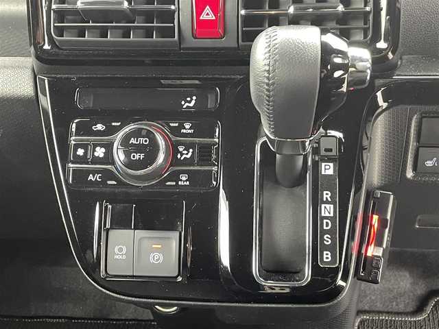 ダイハツ タント カスタム RS 熊本県 2023(令5)年 1.5万km ブラックマイカメタリック 8インチナビ　AVIC-RL812（CD・DVD・フルセグ・BT・SD・HDMI）/ETC/前後ドライブレコーダー/バックカメラ/両側パワースライドドア/スマートアシスト/・衝突警報機能/・衝突回避支援ブレーキ/・車線逸脱抑制機能/・オートハイビーム/・先行車発進お知らせ機能/・ふらつき警報機能/・路外逸脱抑制機能/・ブレーキ制御付き誤発進抑制機能/・標識認識システム/横滑り防止/アイドリングストップ/前席シートヒーター/前後クリアランスソナー/ドアバイザー/純正フロアマット/純正１５インチAW/オートライト/LEDヘッドライト/スマートキー/プッシュスタート/スペアキー1本