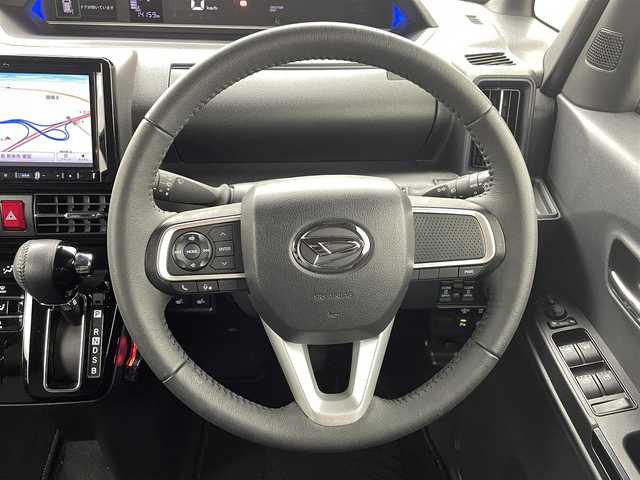 ダイハツ タント カスタム RS 熊本県 2023(令5)年 1.5万km ブラックマイカメタリック 8インチナビ　AVIC-RL812（CD・DVD・フルセグ・BT・SD・HDMI）/ETC/前後ドライブレコーダー/バックカメラ/両側パワースライドドア/スマートアシスト/・衝突警報機能/・衝突回避支援ブレーキ/・車線逸脱抑制機能/・オートハイビーム/・先行車発進お知らせ機能/・ふらつき警報機能/・路外逸脱抑制機能/・ブレーキ制御付き誤発進抑制機能/・標識認識システム/横滑り防止/アイドリングストップ/前席シートヒーター/前後クリアランスソナー/ドアバイザー/純正フロアマット/純正１５インチAW/オートライト/LEDヘッドライト/スマートキー/プッシュスタート/スペアキー1本