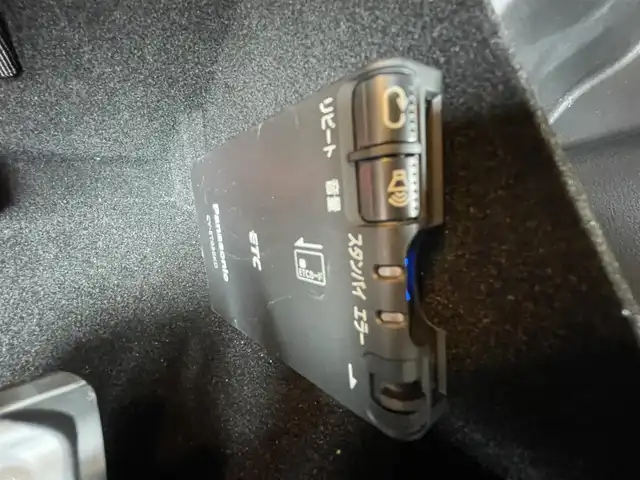 ジャガー ＸＥ XE S 愛知県 2016(平28)年 3.7万km 赤 メーカーナビ/サンルーフ/MERIDIANプレミアムサウンド/レッドキャリパー/パワーシート/ハーフレザーシート/バックカメラ/純正２０インチアルミホイール/カーボンサイドミラー/ETC/コーナーセンサー/ダイヤル式シフト