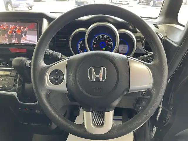 ホンダ Ｎ ＢＯＸ カスタム G Lパッケージ 沖縄県 2016(平28)年 6.9万km スマートブラック (株)IDOMが運営する【じしゃロンコザ店】の自社ローン専用車両になりますこちらは現金またはオートローンご利用時の価格です。自社ローンご希望の方は別途その旨お申付け下さい/純正ナビ　/フルセグＴＶ　/ＥＴＣ　/ＤＶＤ再生　/片側パワースライドドア　/プッシュスタート　/スマートキー　/オートライト　/純正アルミホイール　/純正フロアマット