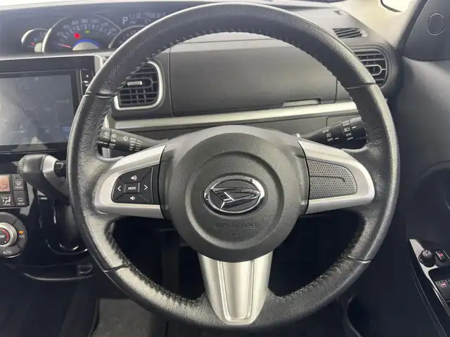 ダイハツ タント カスタム RS スマセレSA&SN 愛知県 2014(平26)年 4万km ファイアークォーツレッドM 純正８インチナビ/（フルセグ／ＢＴ／ＣＤ／ＤＶＤ）/バックモニター/衝突被害軽減システム/両側パワースライドドア/アイドリングストップ/サンバイザー/純正アルミホイール/ＥＴＣ