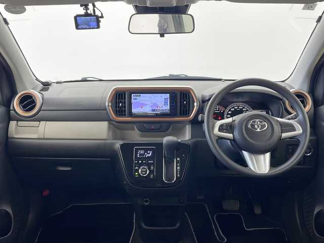 トヨタ パッソ モーダ 秋田県 2019(令1)年 4.4万km ダークエメラルドマイカ 4WD/寒冷地仕様/シートヒーター（D席）/フロントワイパーデアイサー /社外メモリナビ（DVD/BT/フルセグTV）/バックカメラ/前後ドライブレコーダー/エンジンスターター/スマートアシストIII/クリアランスソナー/オートハイビーム/アイドリングストップ/横滑り防止装置/ステアリングリモコン/LEDヘッドランプ/フォグランプ/保証書